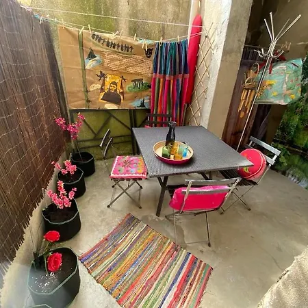 Invitation Au Voyage, Patio Prive Sète Extérieur photo