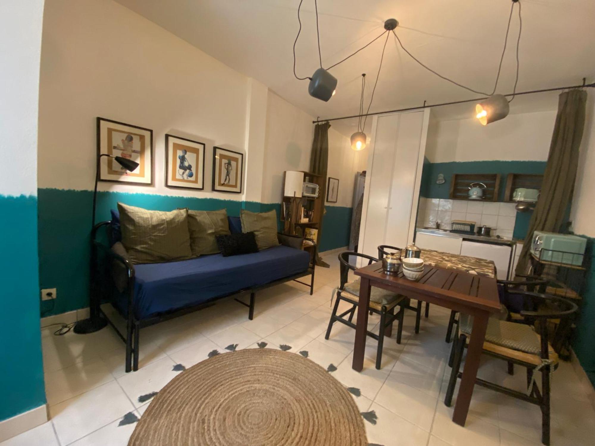 Invitation Au Voyage, Patio Prive Appartement Sète